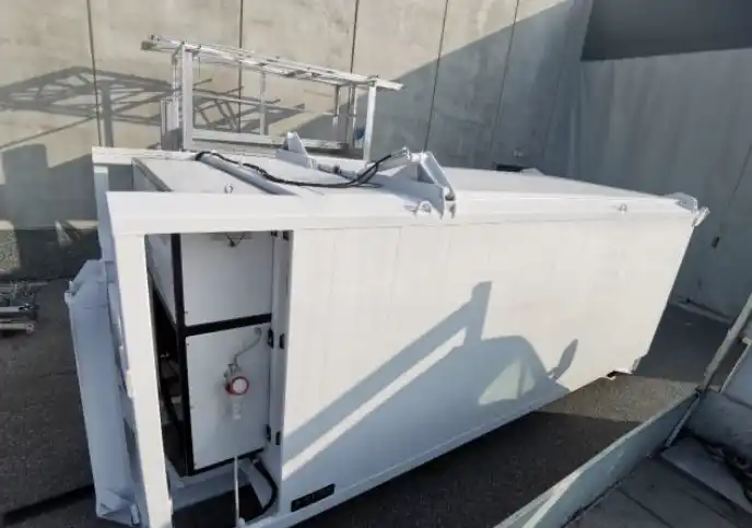 Container in alluminio con gruppo frigo Avi Srl